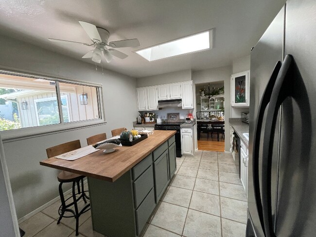 Foto del edificio - 3509 Britt St NE