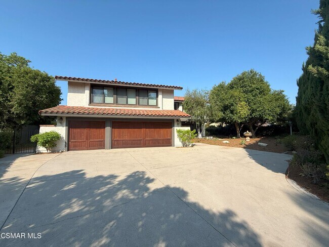 Building Photo - 2096 McCrea Rd