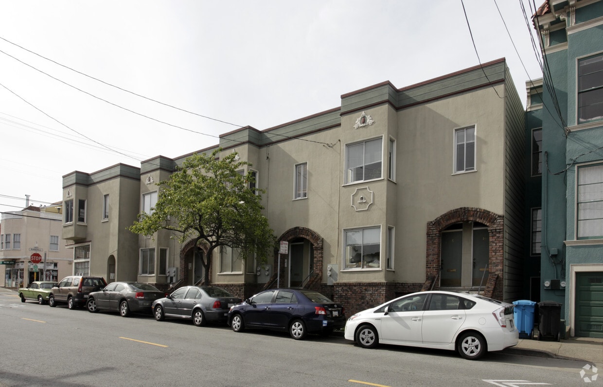 Building Photo - 84-98 Chenery St