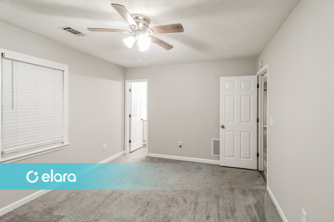Building Photo - 130 Summerfield Dr