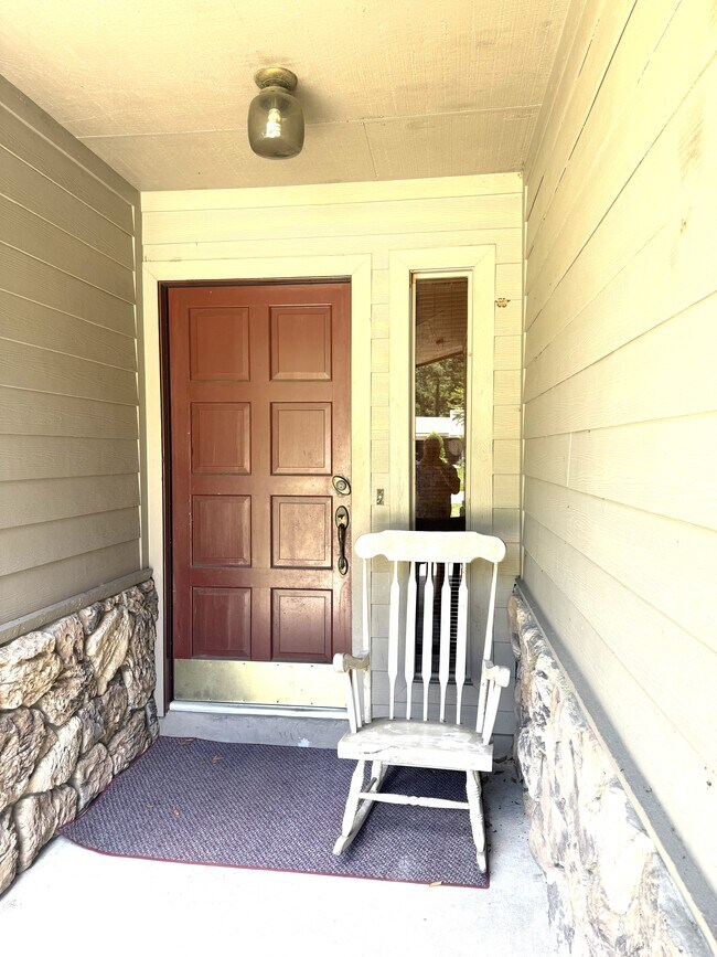 Foto del edificio - 3956 Cedar Cove Ln