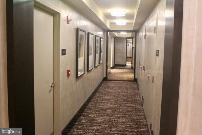 Foto del edificio - 1111 19th St N