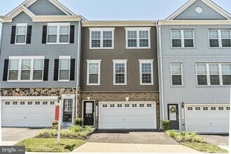 Building Photo - 13821 Litespeed Way