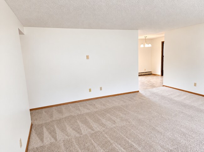 Foto del edificio - 12405 Zeller Rd SE