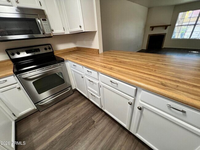 Foto del edificio - 3491 N Arizona Ave