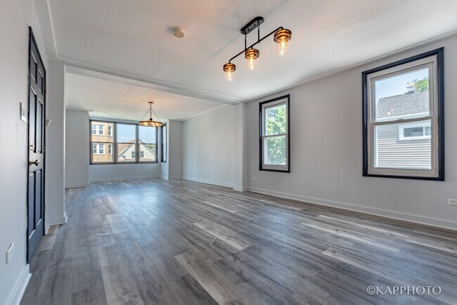 Foto del edificio - 3509 W Shakespeare Ave
