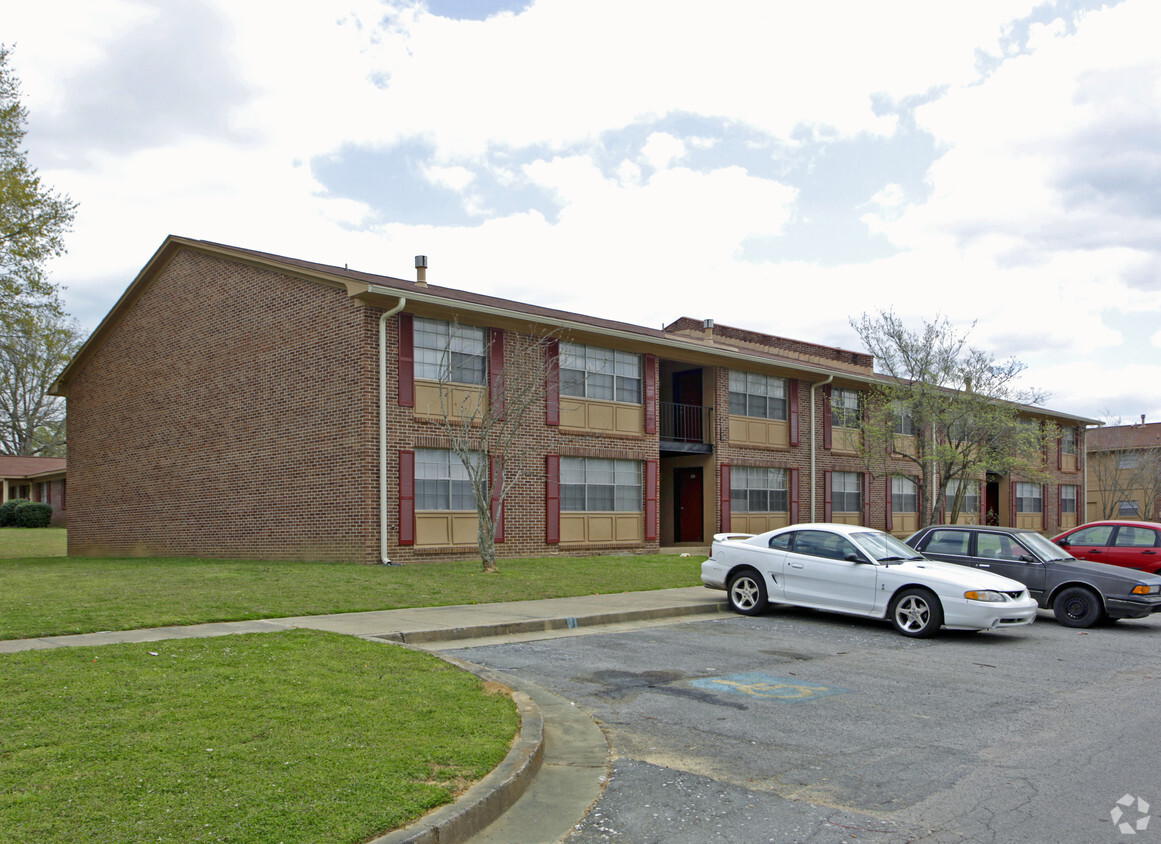 Foto principal - Talladega Downs Apartments