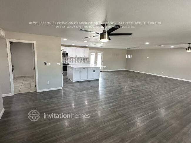 Foto del edificio - 1705 W Thunderbird Rd