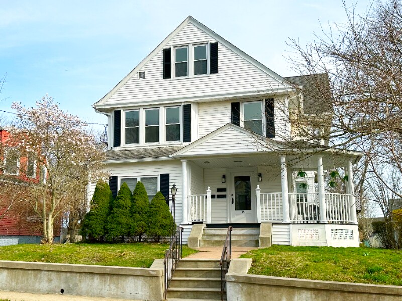 15 Wilford Ave Unit 3, Branford, CT 06405 Room for Rent in Branford