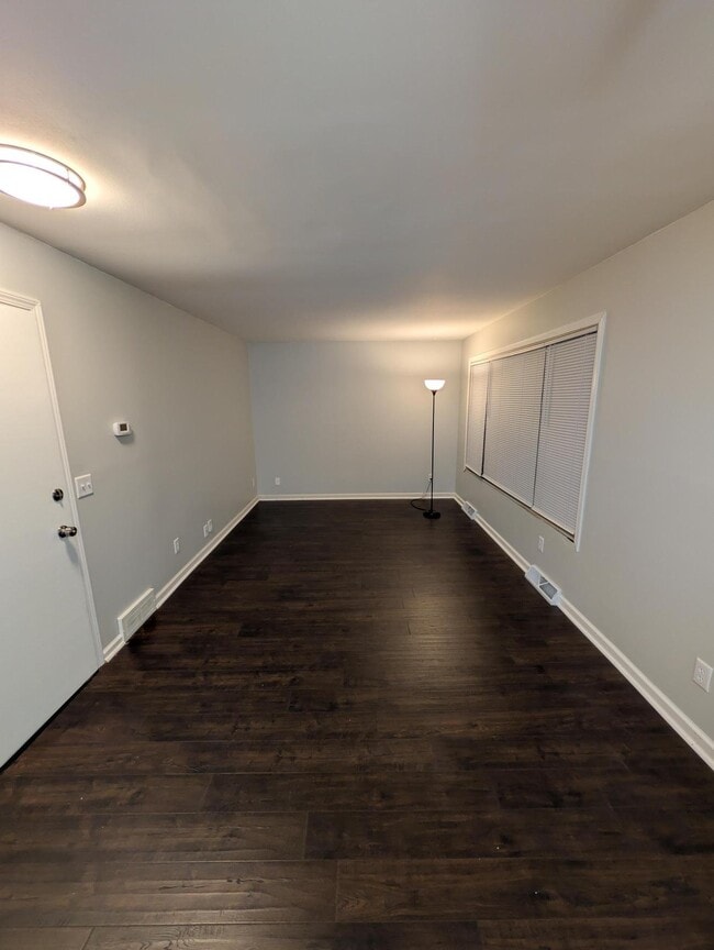 Building Photo - 201 N 67th St