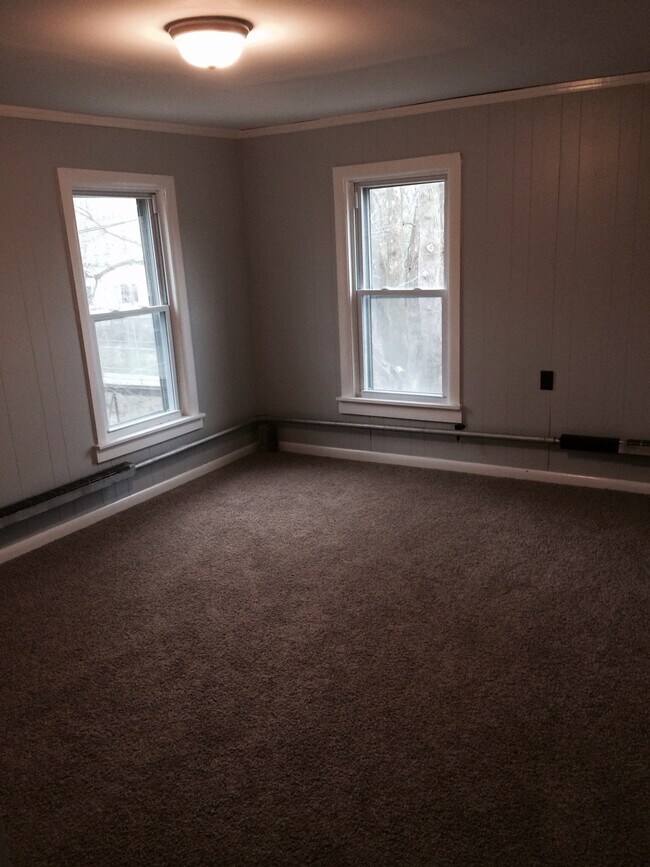 Spacious bedroom 1 - 2002 Fair Road
