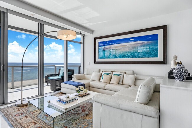 Foto del edificio - 3737 Collins Ave