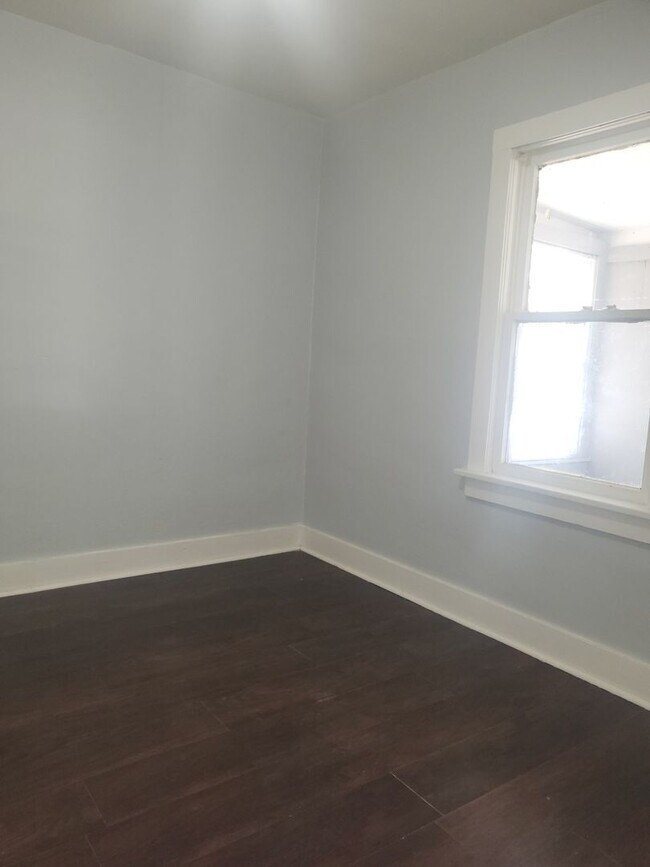 Foto del edificio - 2529 Jarman St
