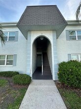 Building Photo - 351 S McMullen Booth Rd