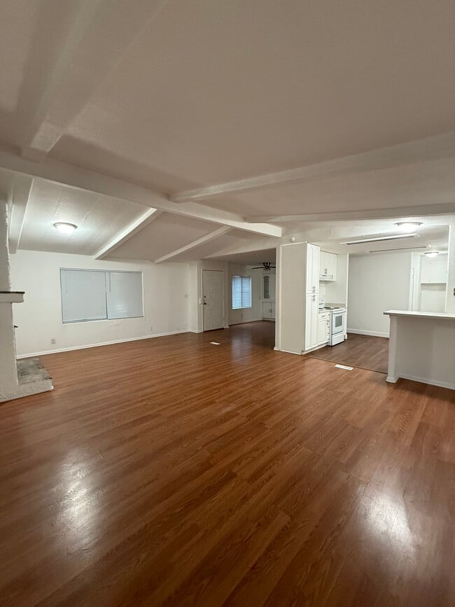 Building Photo - 24425 Woolsey Canyon Rd