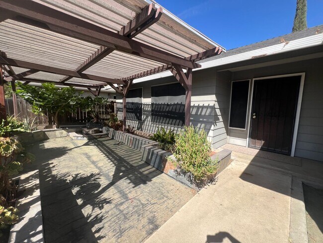 Foto del edificio - 1612 N Norman St