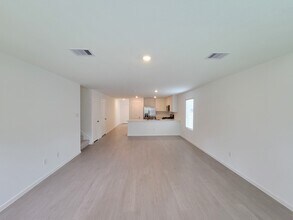 Building Photo - 25588 Rose Creek Dr