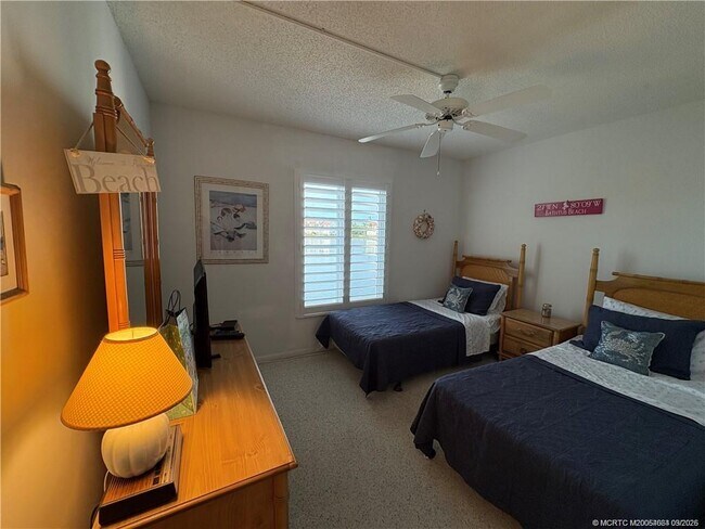 Foto del edificio - 4492 NE Ocean Blvd