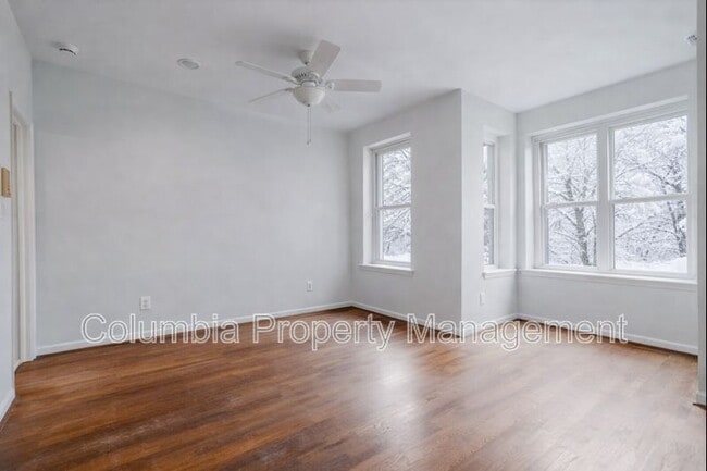 Photo - 127 11th St NE Apartment