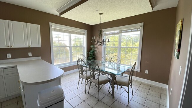 Foto del edificio - 3 bedroom/2 bath furnished condo in Harbour Cove