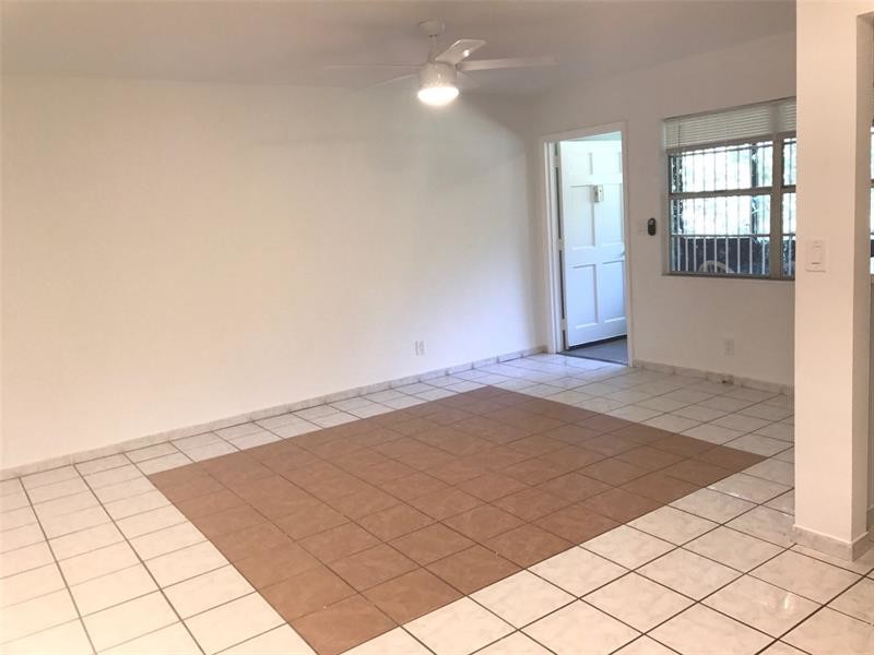 Foto principal - 2612 Johnson St