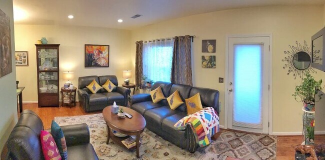 Foto del edificio - 237 Allerton Commons Ln