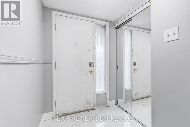 Building Photo - 35 McCallum Ct