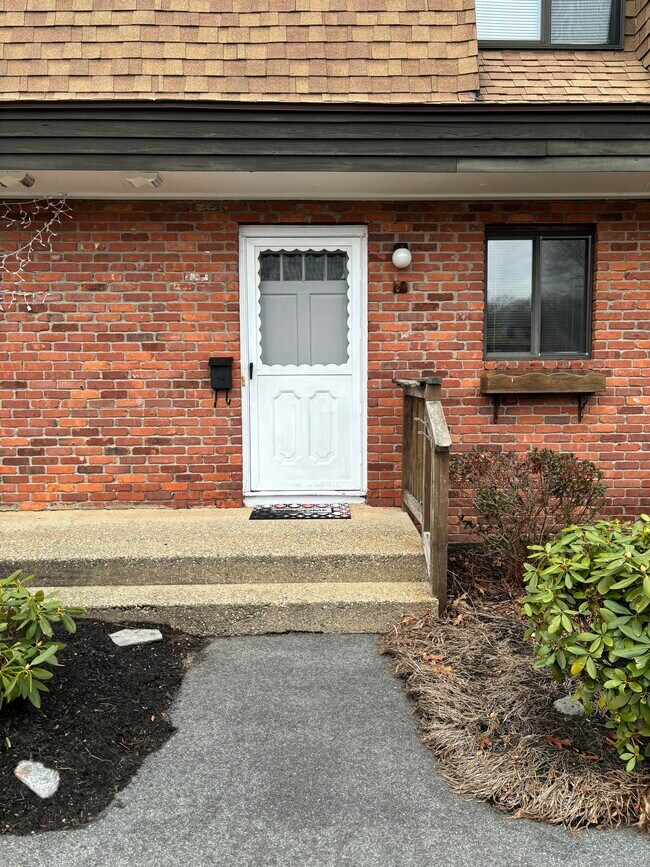 Foto del edificio - 11 King Arthur Dr