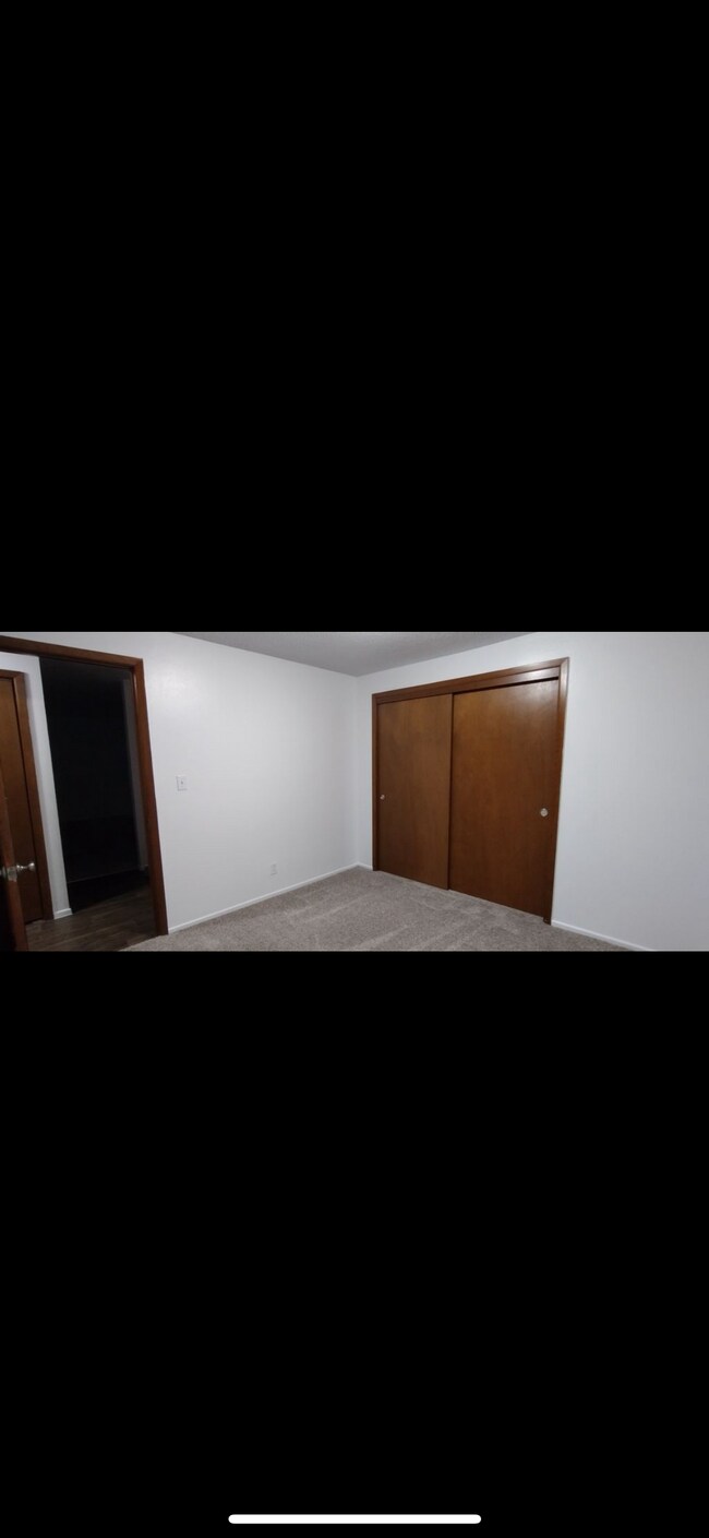 Foto del edificio - 1980 Broadway St NE