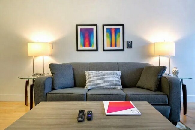 Foto del edificio - 1090 Boylston St