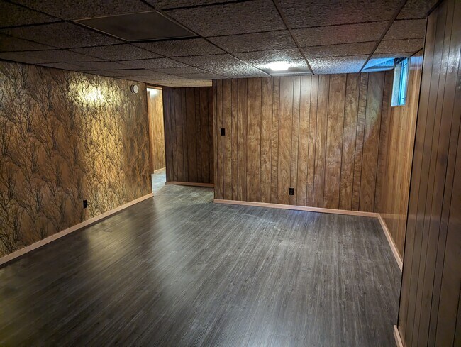 Foto del edificio - 2124 SE Elliott Ave