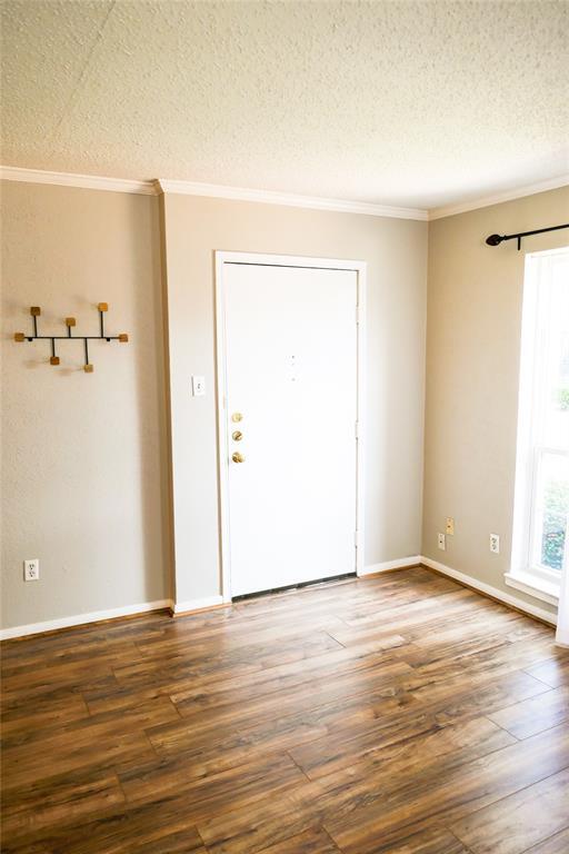 Building Photo - 6410 Del Monte Dr
