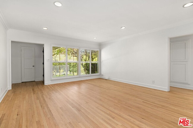 Building Photo - 3976 Goodland Ave