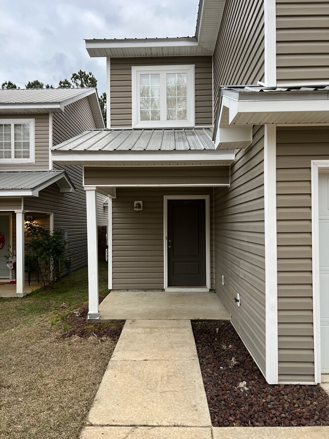 Front Door - 140 Coral Ln