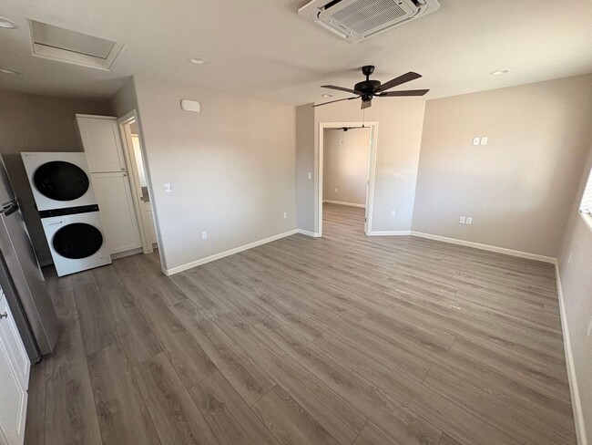 Building Photo - Cozy 1 bedroom home for rent