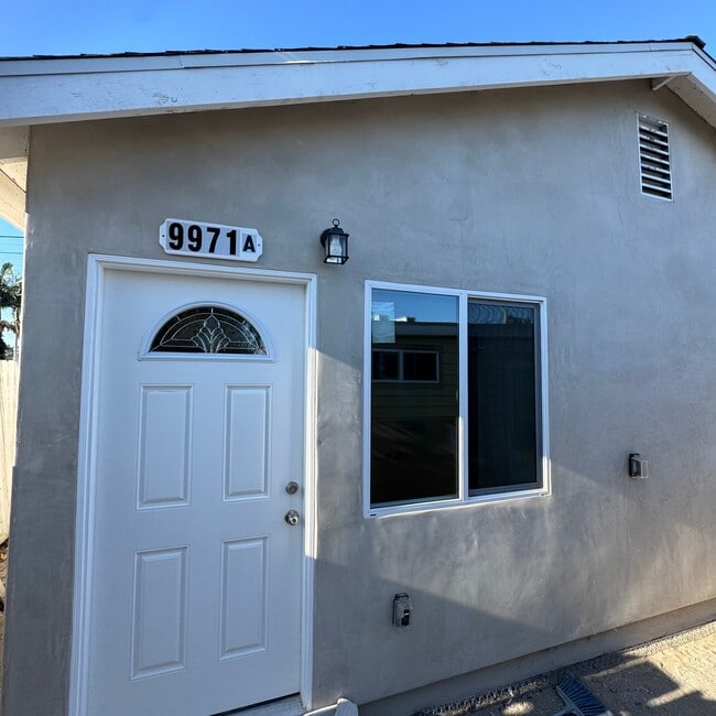 Building Photo - 9971 Foster Rd