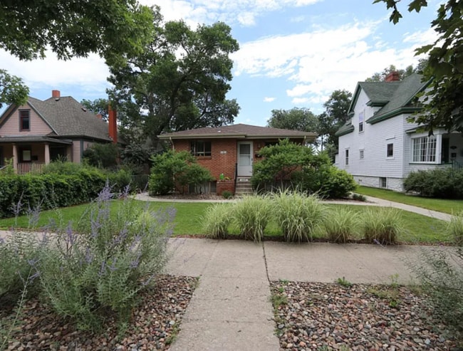Building Photo - 2415 N Nevada Ave