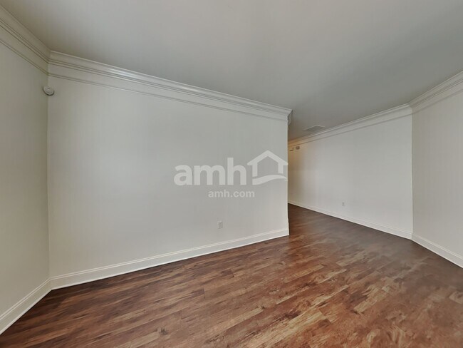 Building Photo - 435 Annaberg Lane