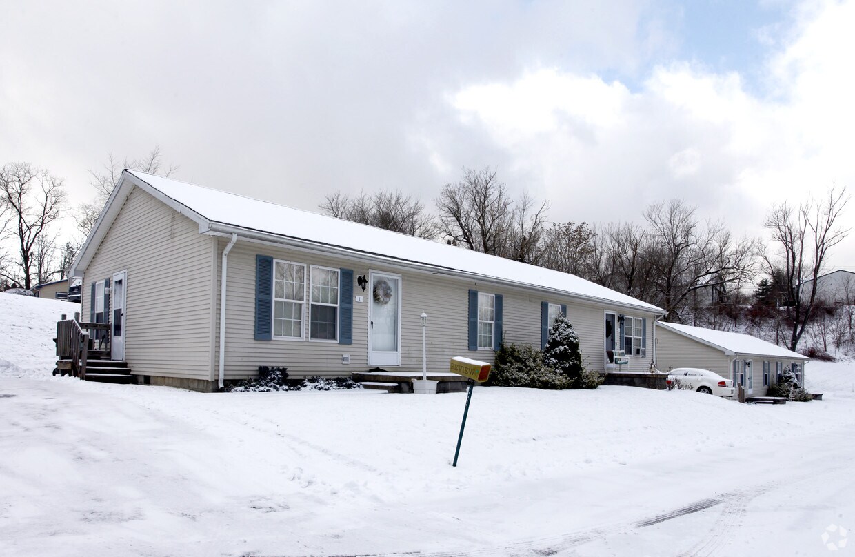 Foto del edificio - 49133 Mccoy Ave