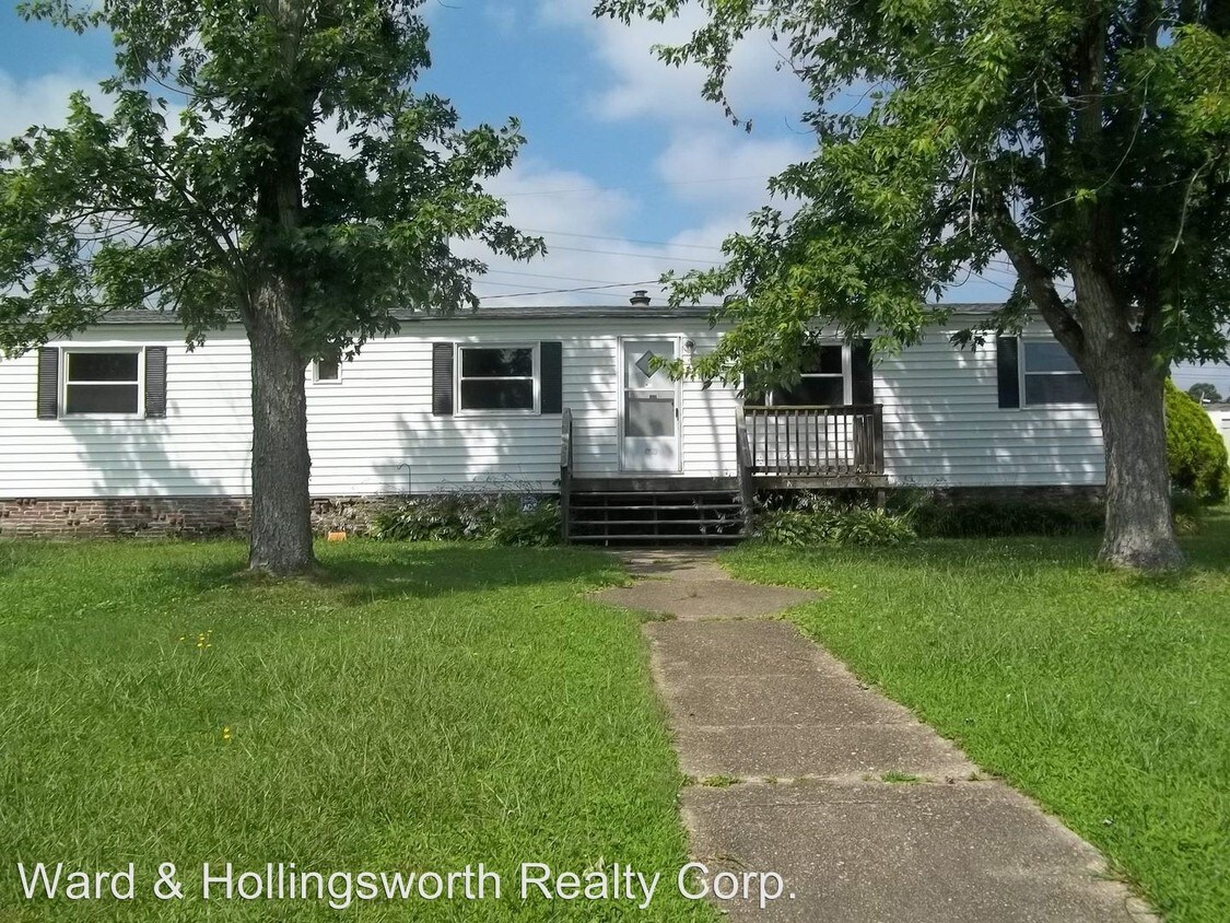Primary Photo - 3 br, 2 bath House - 1305 Canary Drive
