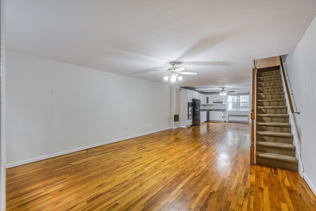 Foto del edificio - 1214 Bloomfield St