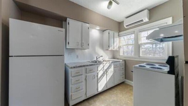 Foto del edificio - 706 E Mt Hope Ave