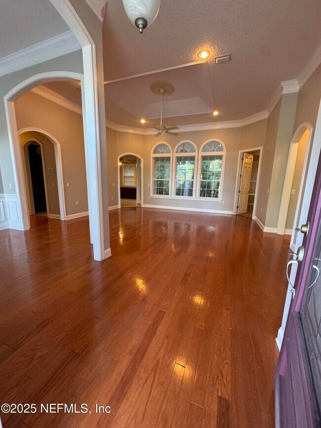 Foto del edificio - 2580 Heather Oaks Ct