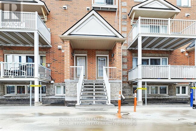 Building Photo - 3265-3265 St Joseph Blvd