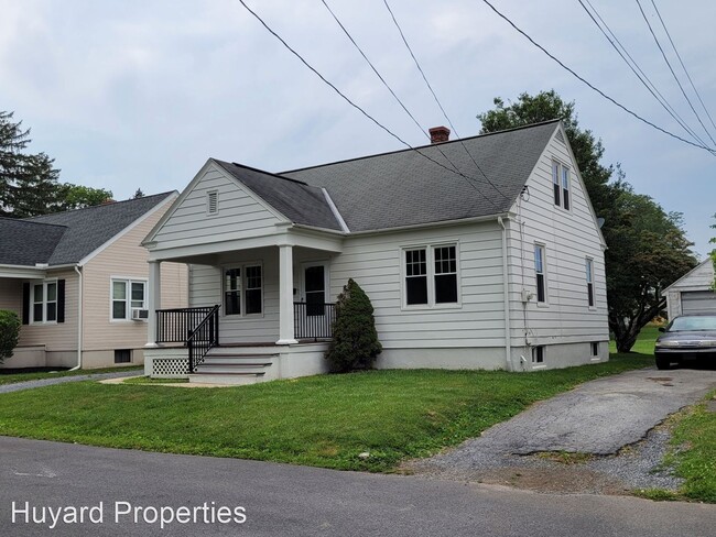 Building Photo - 4 br, 1 bath House - 232 E Ferdinand St