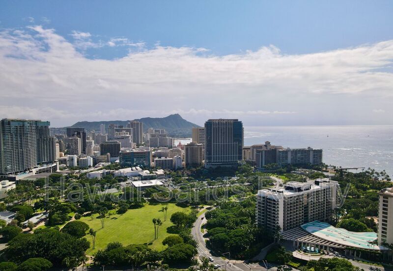 Foto principal - 1860 Ala Moana Blvd