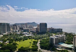 Building Photo - 1860 Ala Moana Blvd