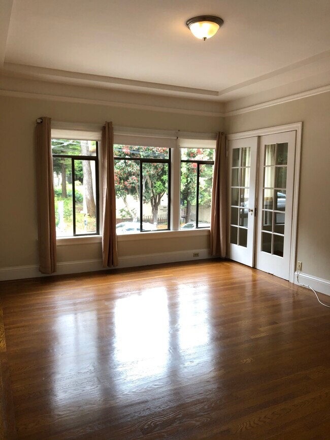 Foto del edificio - 740 Parnassus Ave