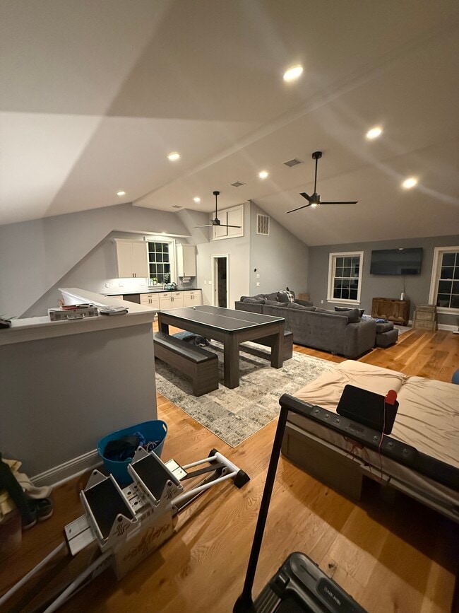 Foto del edificio - 9 King Phillip Trl