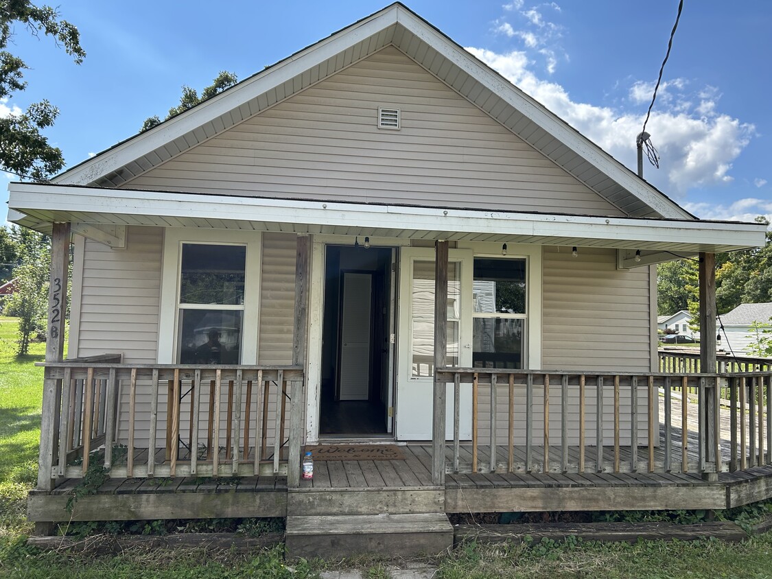 Foto principal - 352 Springfield Ave